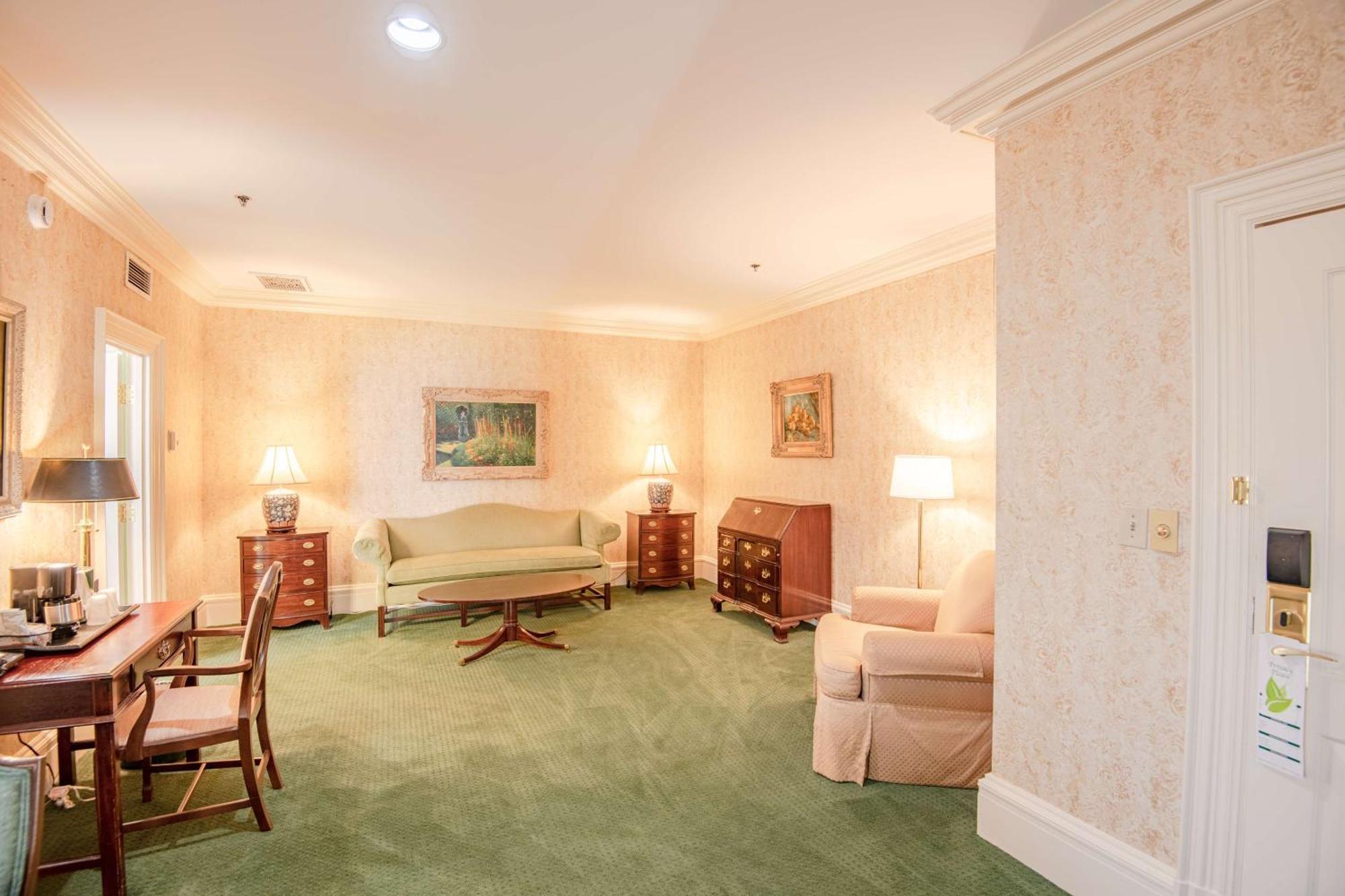 The Founders Inn & Spa Tapestry Collection By Hilton Virginia Beach Exterior photo